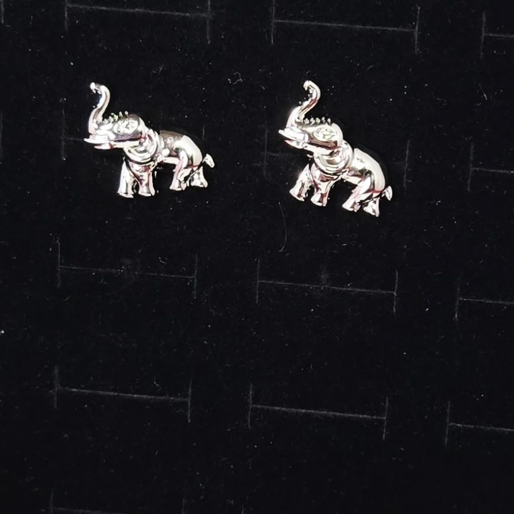 Elephant Cufflinks Silver Raised Trunk Safari Animal Formal French Cuff Links